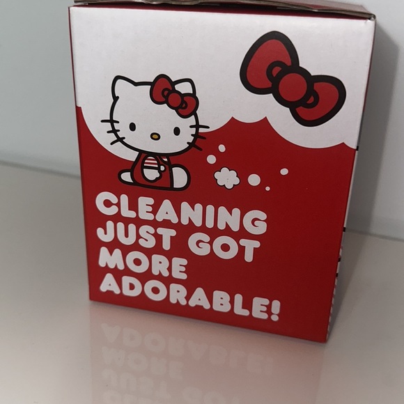 Hello kitty desk vacuum ! - Picture 2 of 3